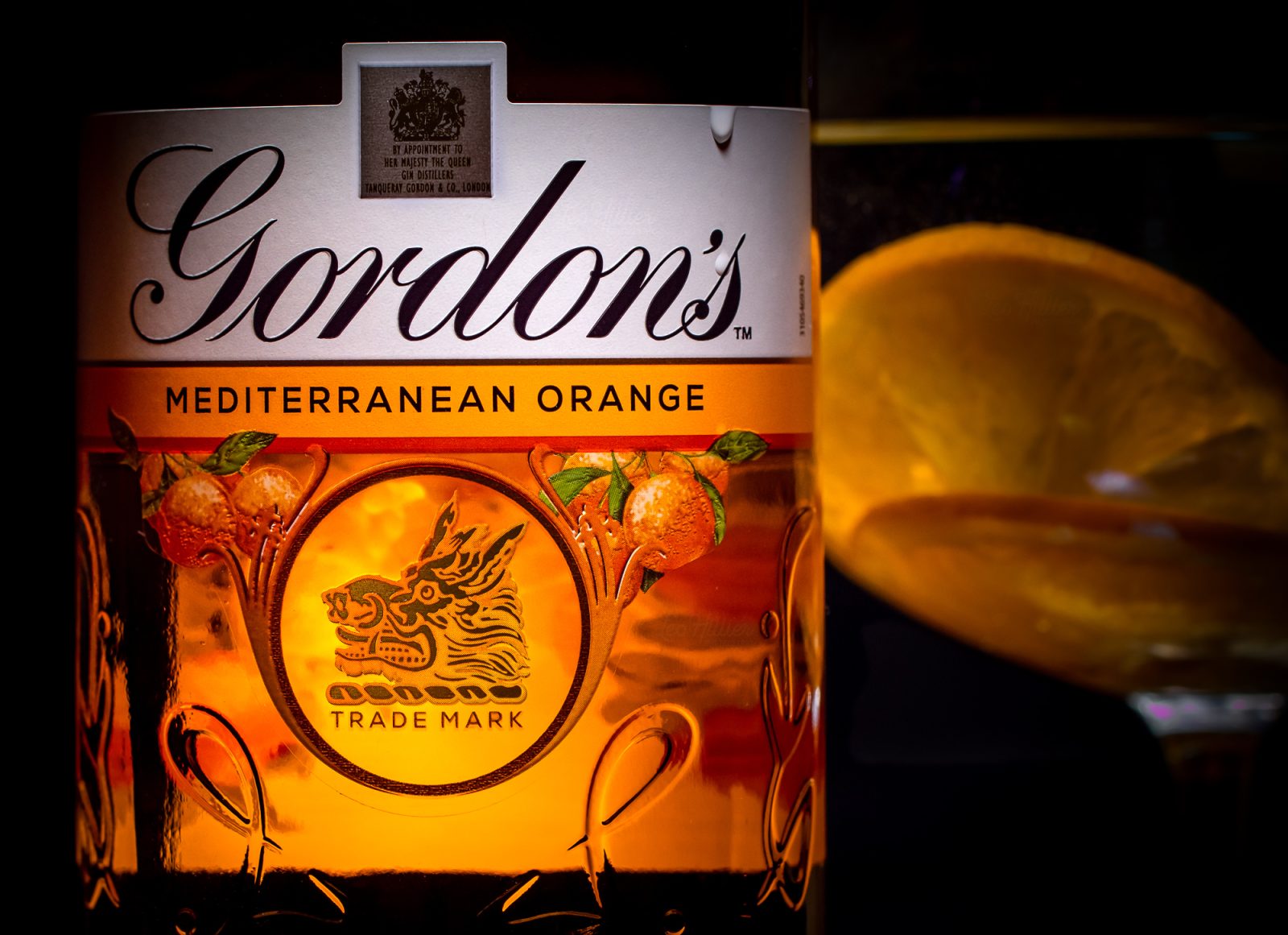 Its a Gordon's Kind of Night © Leo Hillier