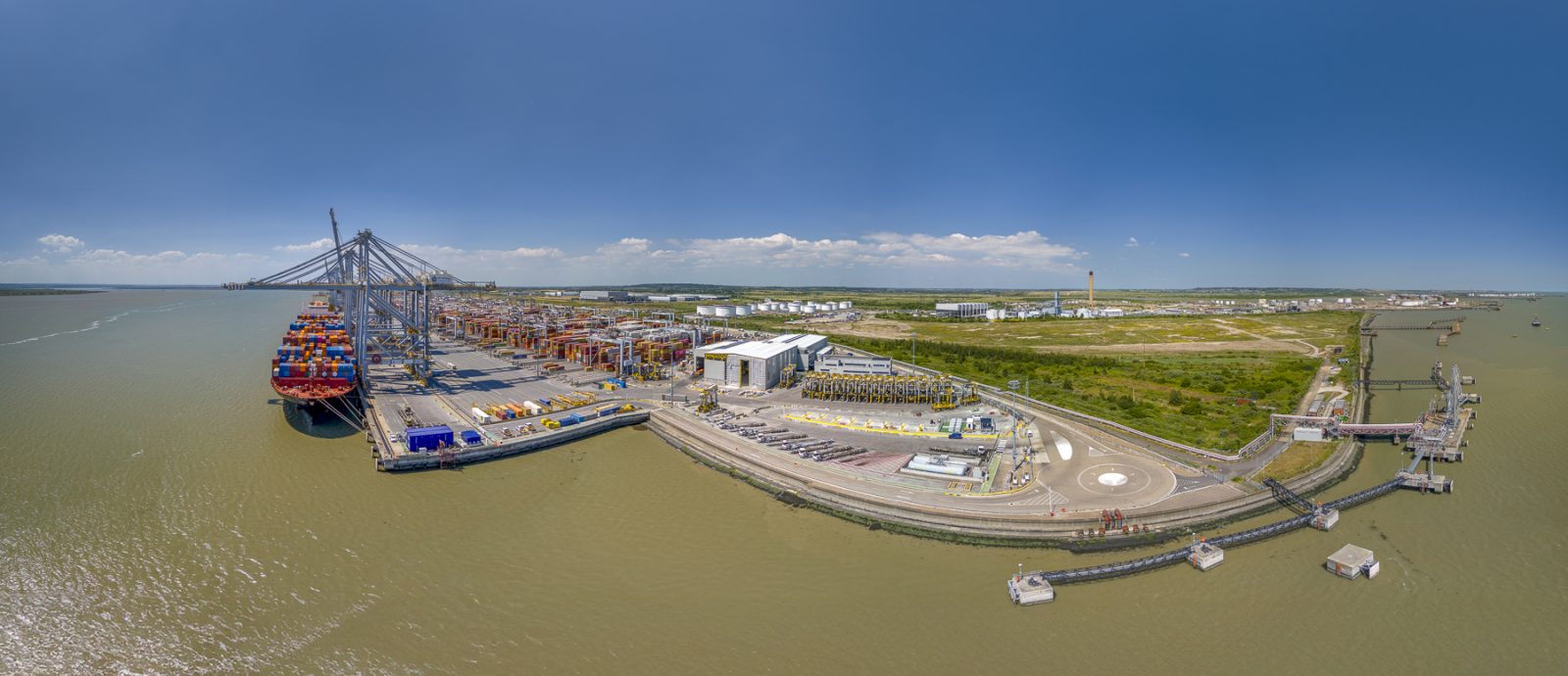 London Gateway Port © Leo Hillier