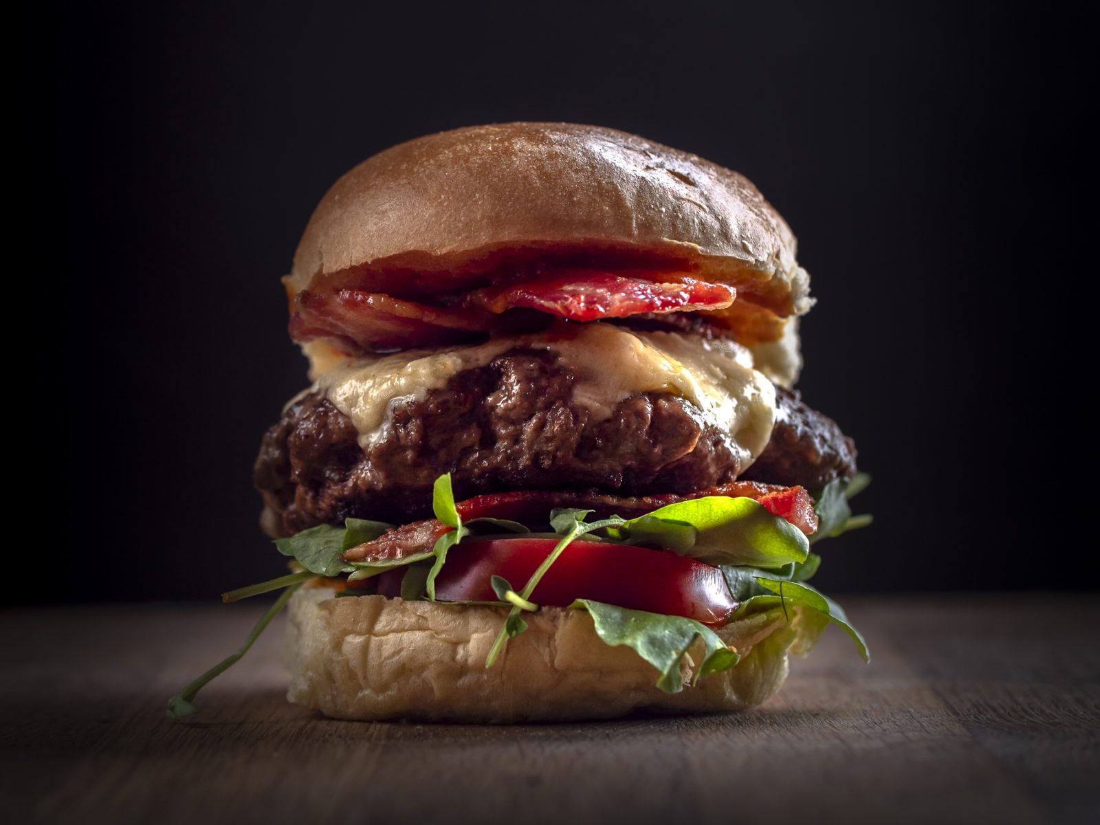 Beef Burger by Leo Hillier