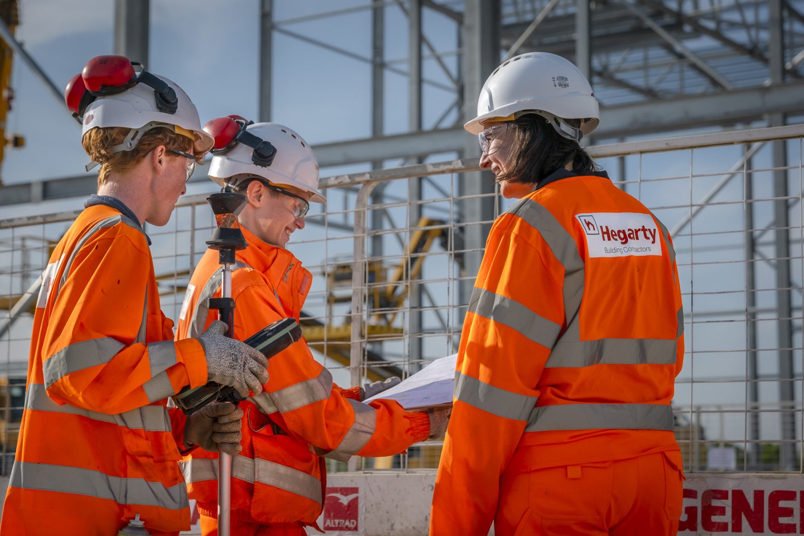 Site Team Management © Leo Hillier